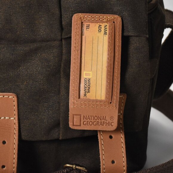 National Geographic NG A2210 Africa Series Medium Camera Case Brown Canvas MINT - Picture 9 of 9